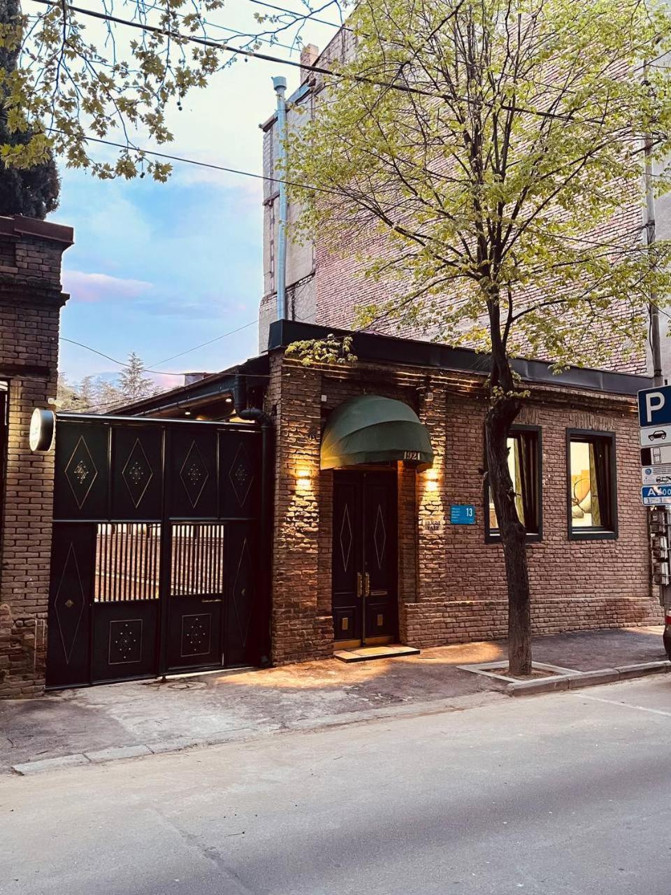 A Pousada House Tale 1921 Tbilisi Exterior foto